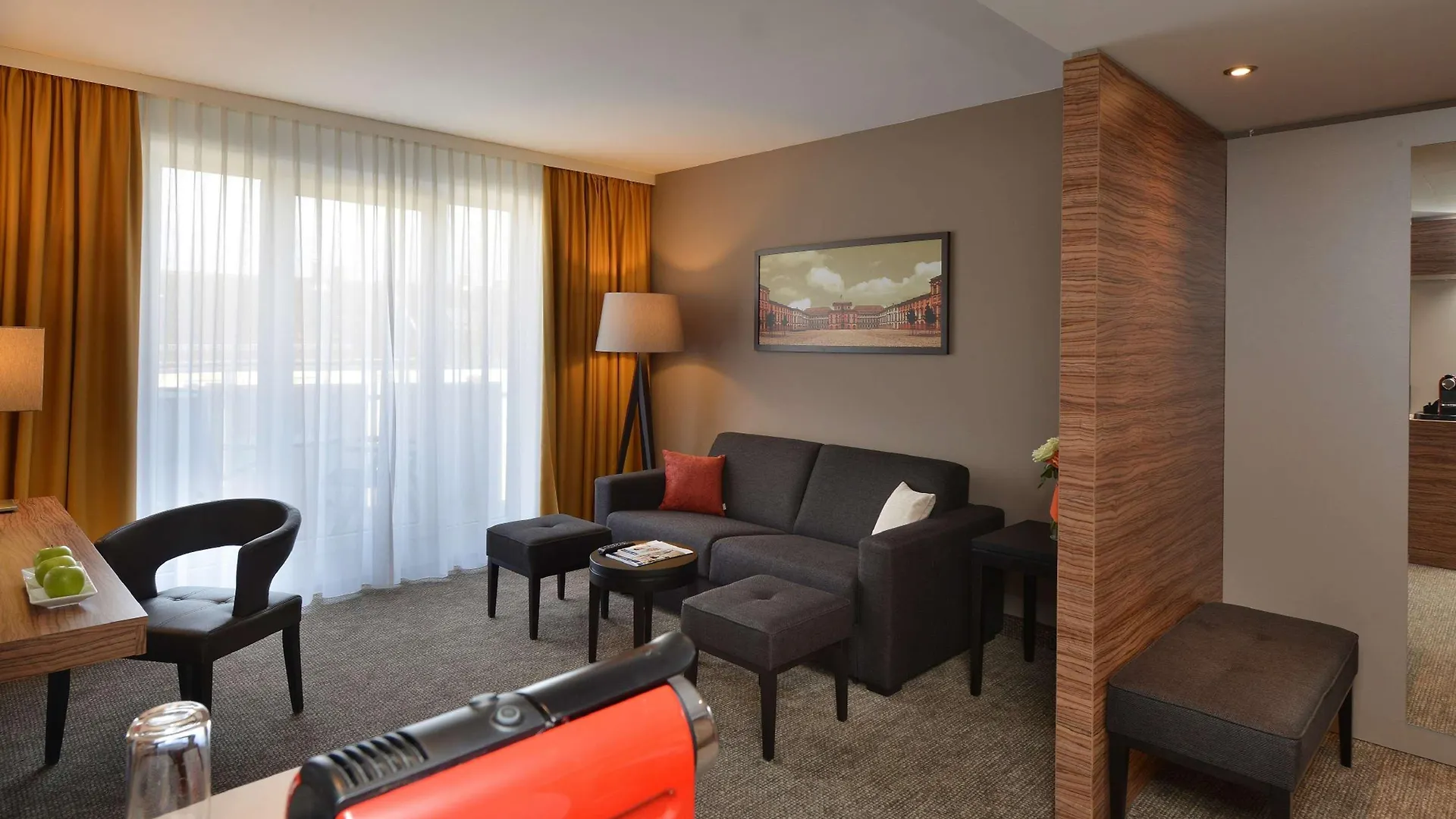 Best Western Plus Delta Park Hotel MHG
