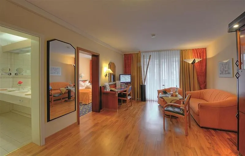 Best Western Plus Delta Park Hotel MHG 4*,